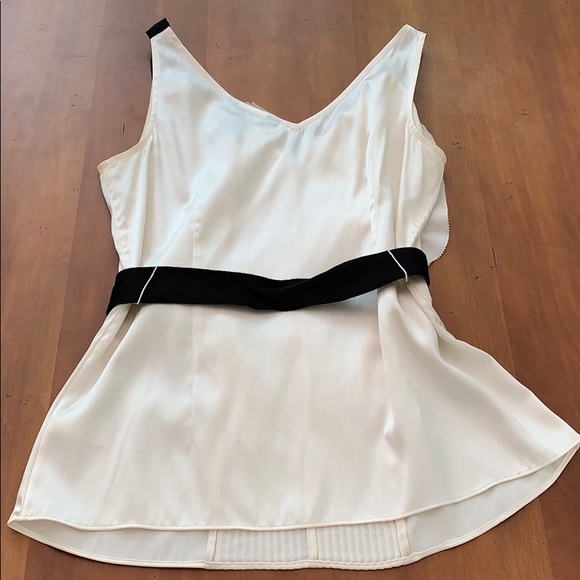 Silk shell - Picture 3 of 3